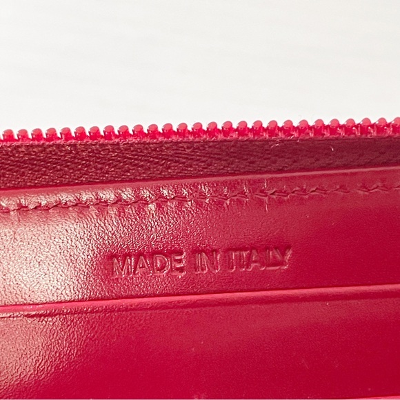Prada 90s red Tessuto nylon leather buckle detail long zip wallet rare - Picture 11 of 11